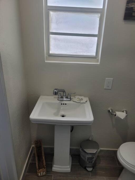 Sunshine Apartment Tampa Bagian luar foto